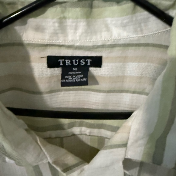 Linen Striped Green and White Men's Shirt - Picture 5 of 5